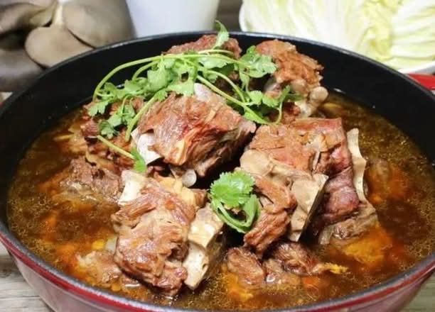 B27 Braised Lamb Back Bone Stew 红烧羊蝎子锅